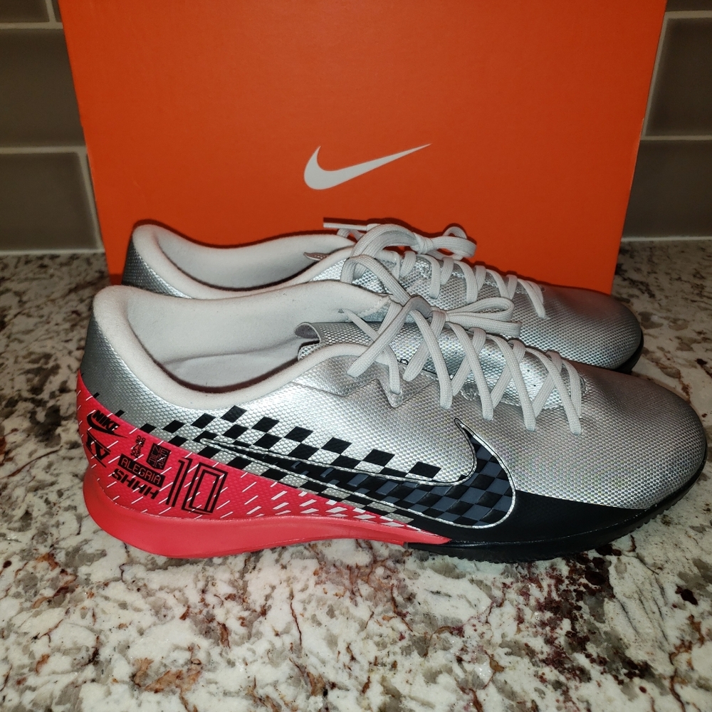 Nike Vapor 13 Academy / Neymar